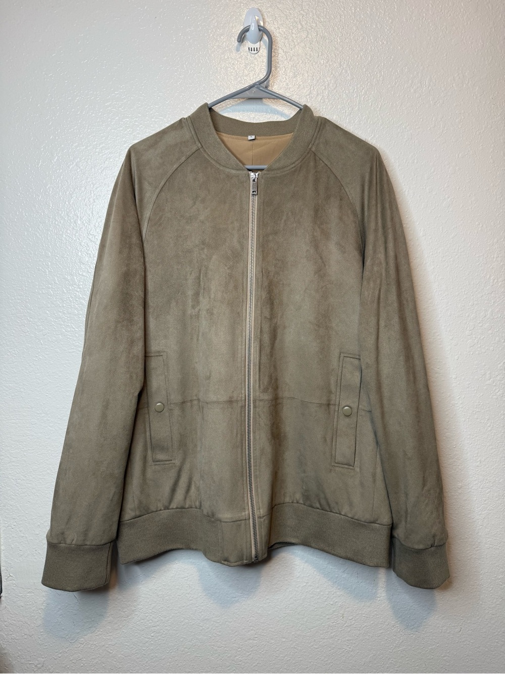 State & Liberty Tan Faux Suede Bomber Jacket Zip Front Size Large Preppy Sporty